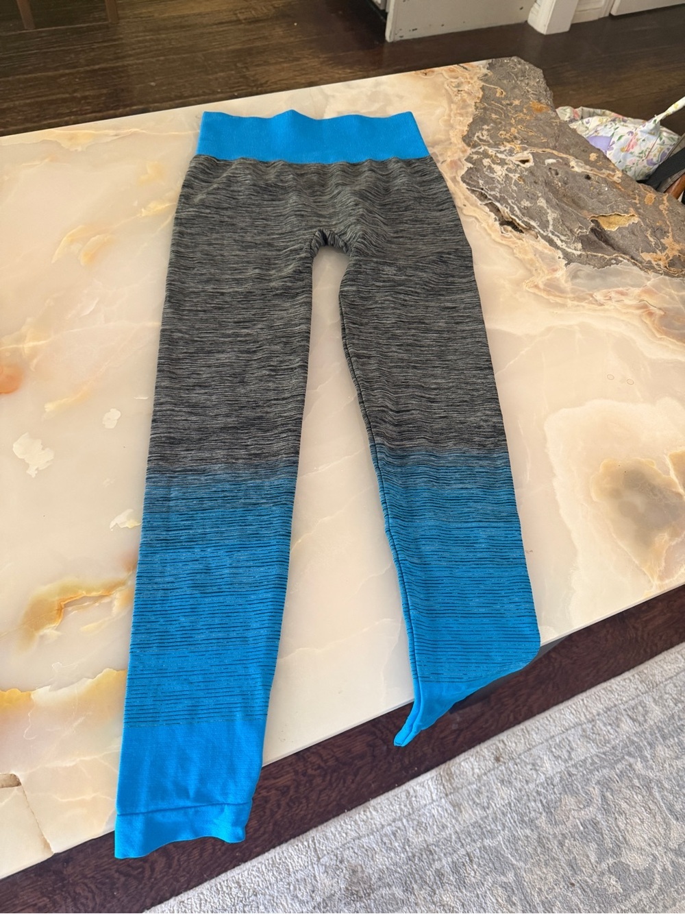 Womens Two-Tone Gray and Blue Knit Leggings
